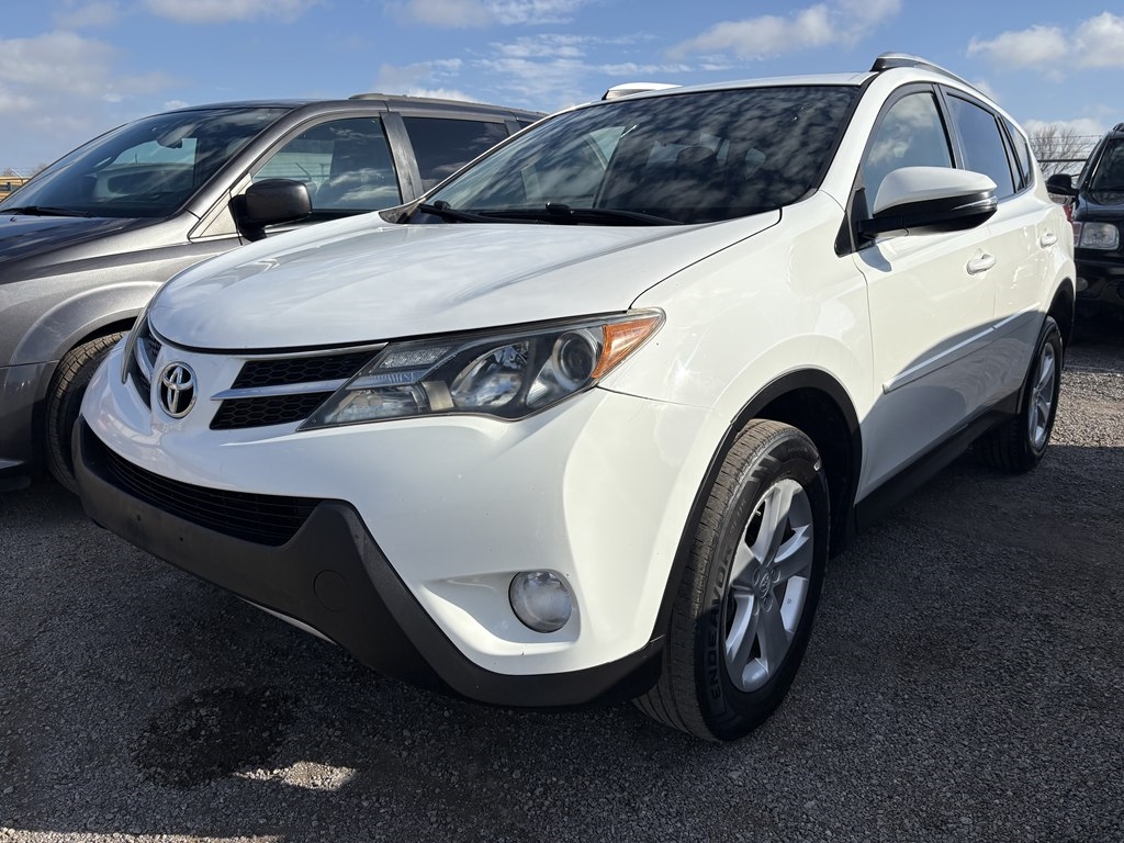 Toyota RAV4 XLE AWD 2013