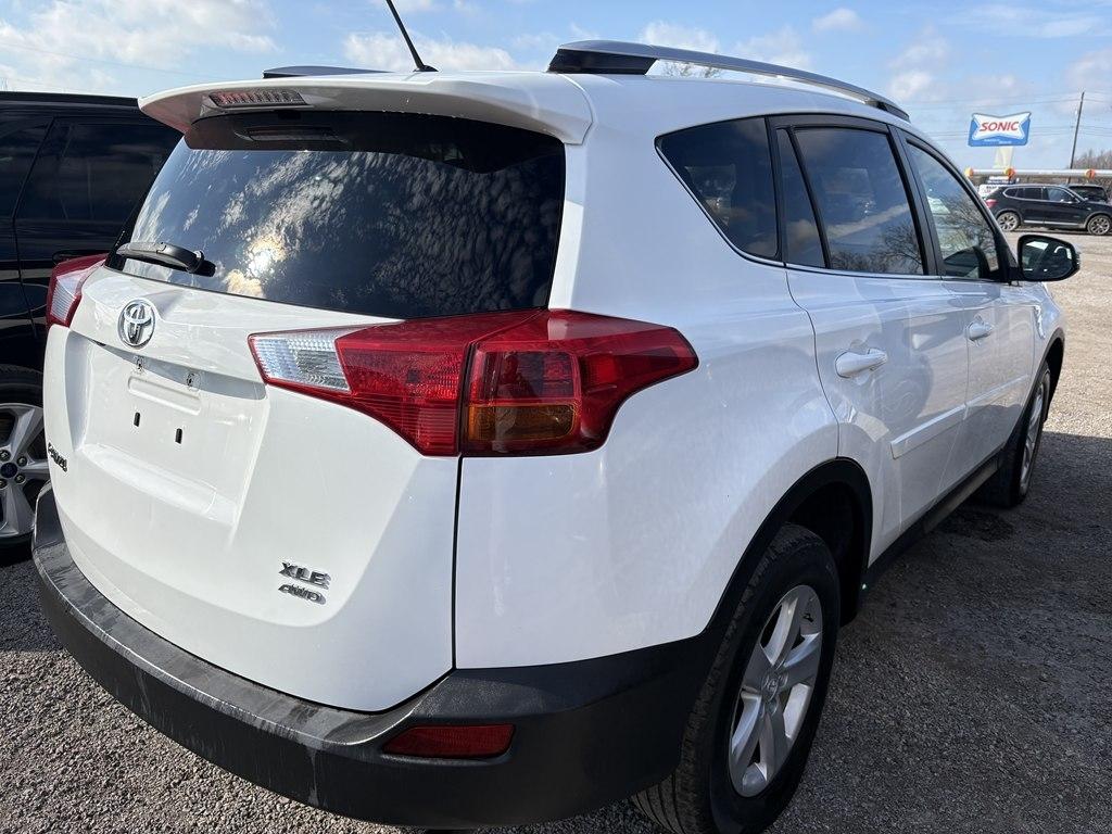 Toyota RAV4 XLE AWD 2013