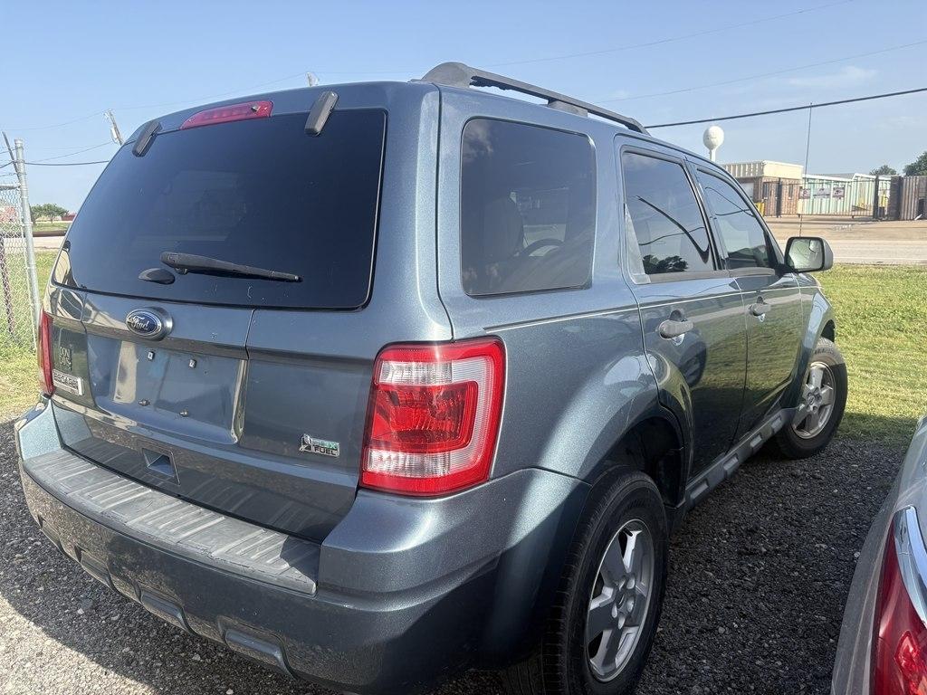 Ford Escape XLT FWD 2012