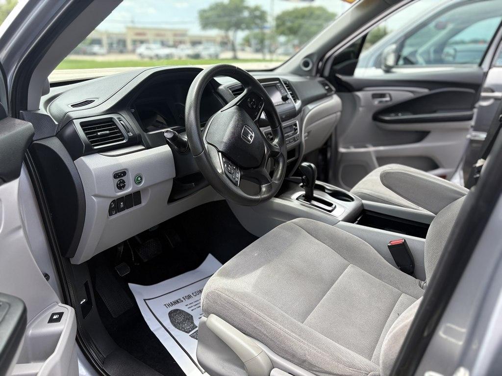 Honda Pilot LX 2WD 2020