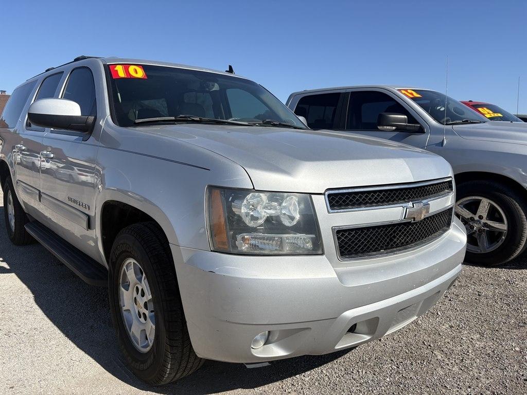 Chevrolet Suburban LT 1500 2WD 2010
