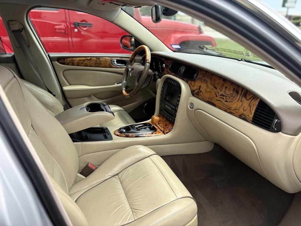 Jaguar XJ-Series Vanden Plas 2005