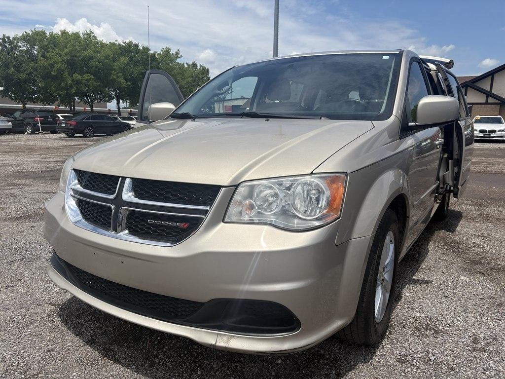 2014 Dodge Grand Caravan SXT's photo