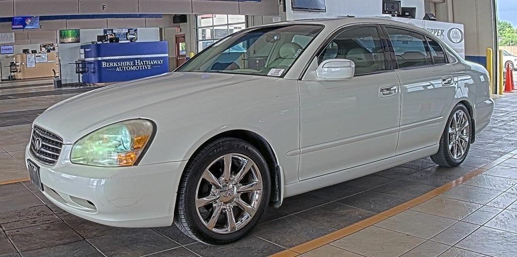 Infiniti Q45 Base 2002