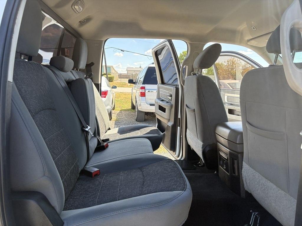 RAM 1500 SLT Crew Cab LWB 4WD 2017