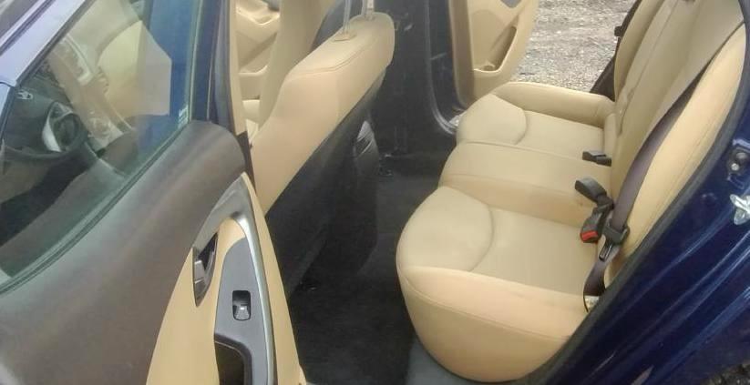 Hyundai Elantra GLS M/T 2013