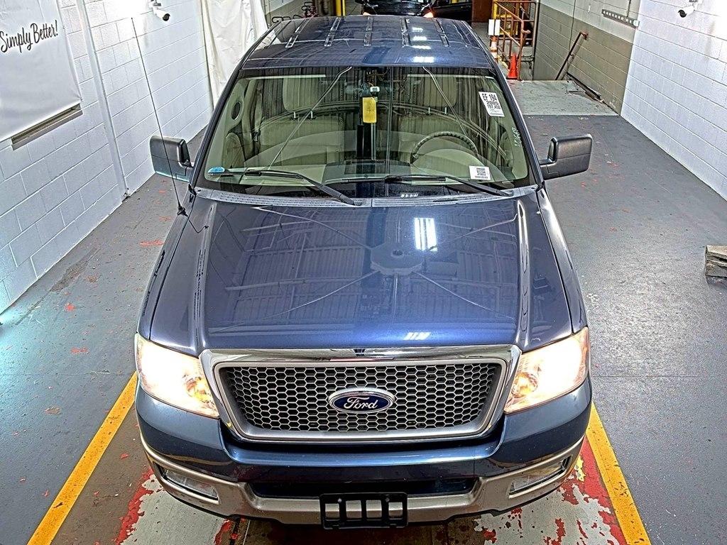 Ford F-150 XLT SuperCrew 2WD 2005