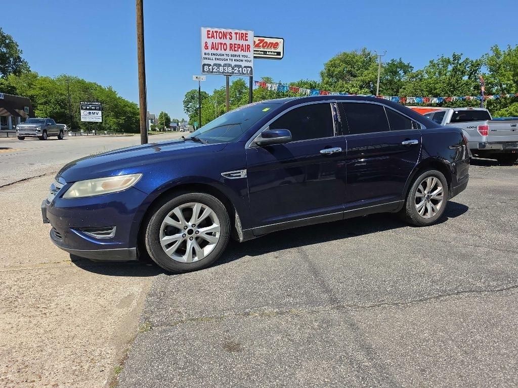 Ford Taurus SEL FWD 2011