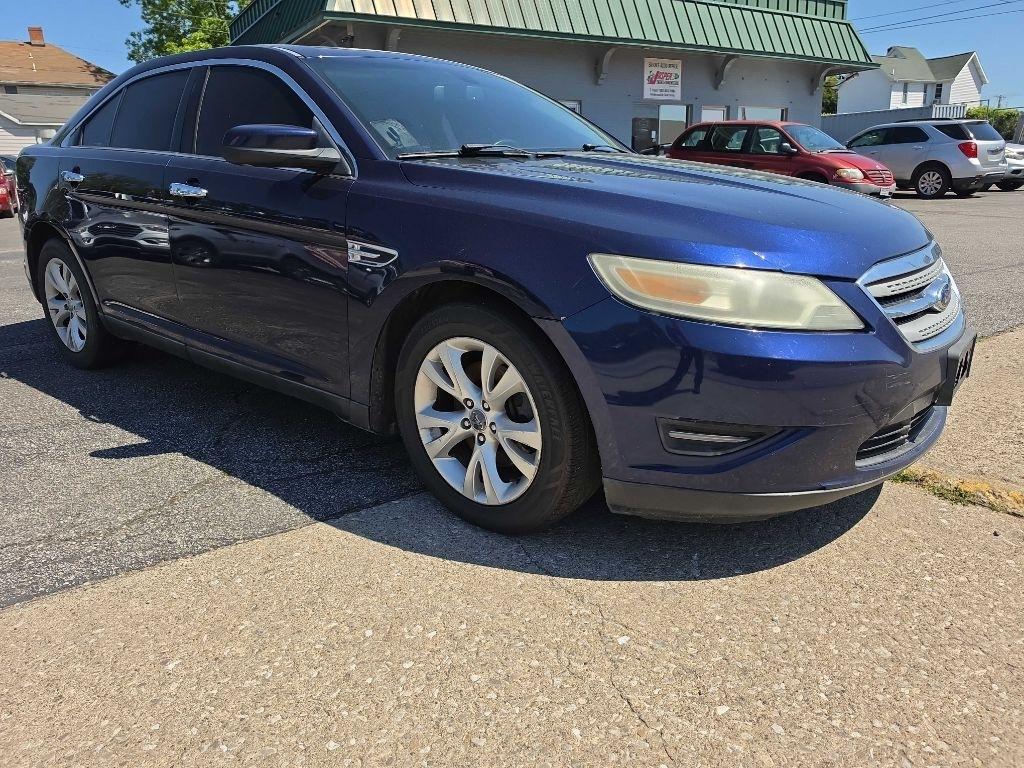Ford Taurus SEL FWD 2011