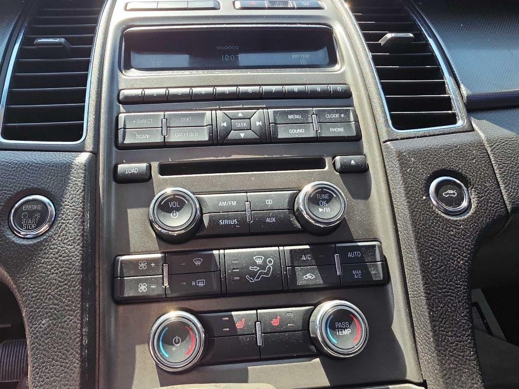 Ford Taurus SEL FWD 2011