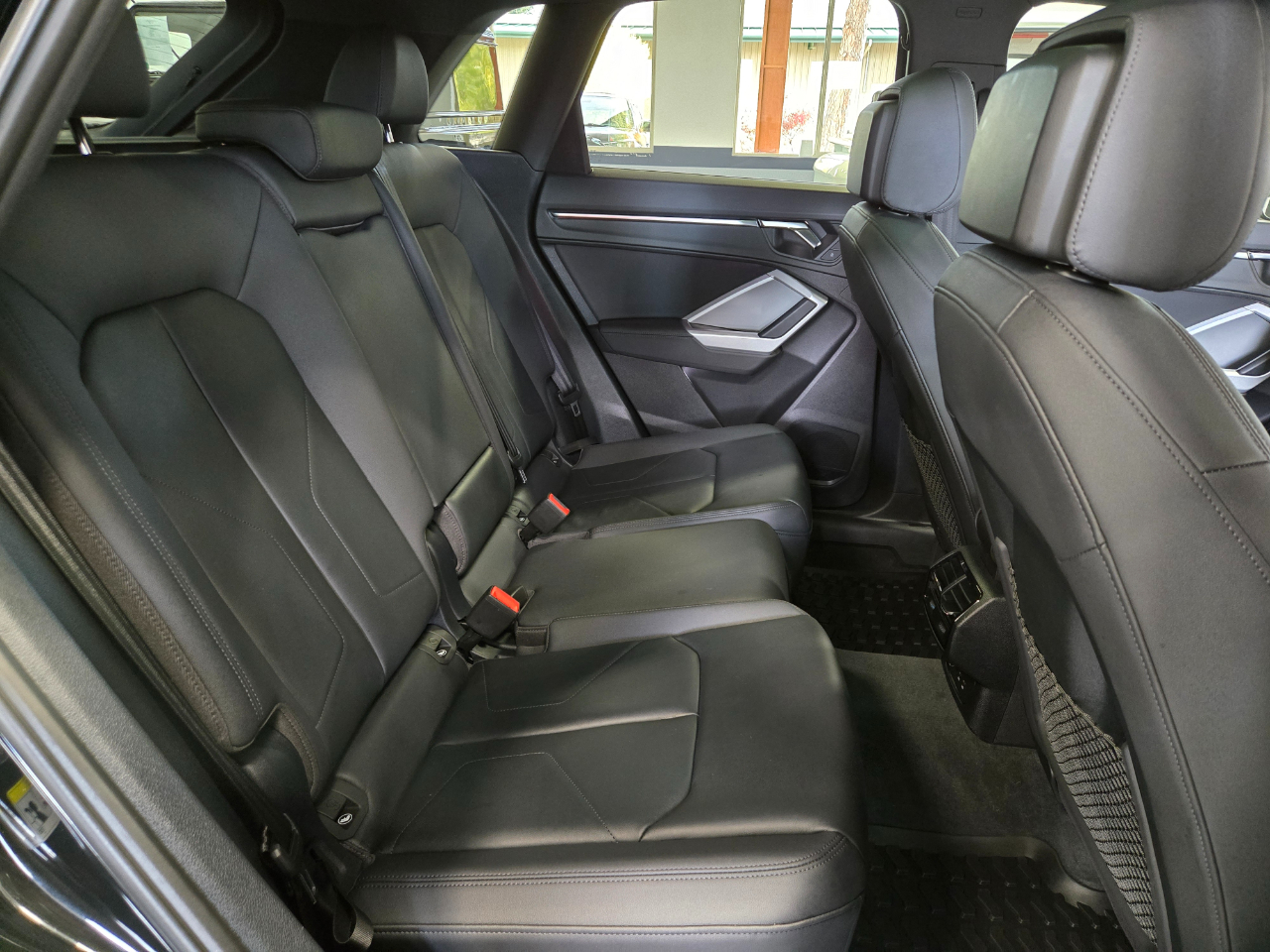 Audi Q3 S line Premium Plus 45 TFSI quattro 2022 Audi Q3 S line Premium Plus 45 TFSI quattro 2022