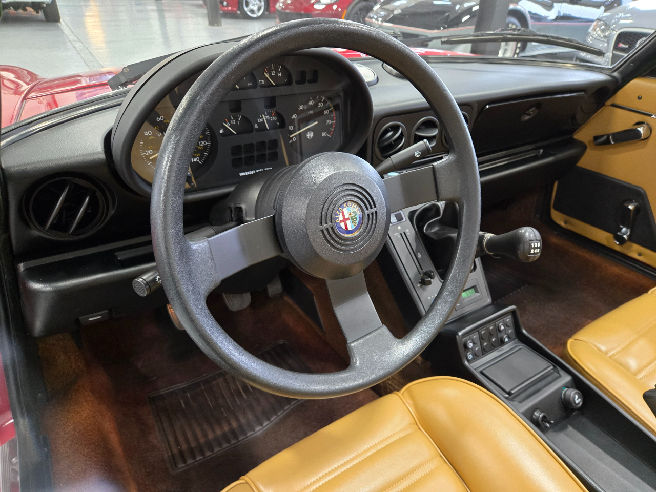 Alfa Romeo Spider 2dr Convertible Graduate 1989 Alfa Romeo Spider 2dr Convertible Graduate 1989
