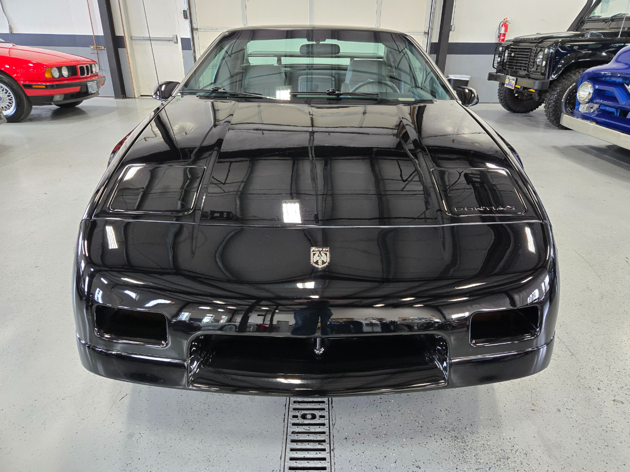 Pontiac Fiero 2dr Coupe GT 1988