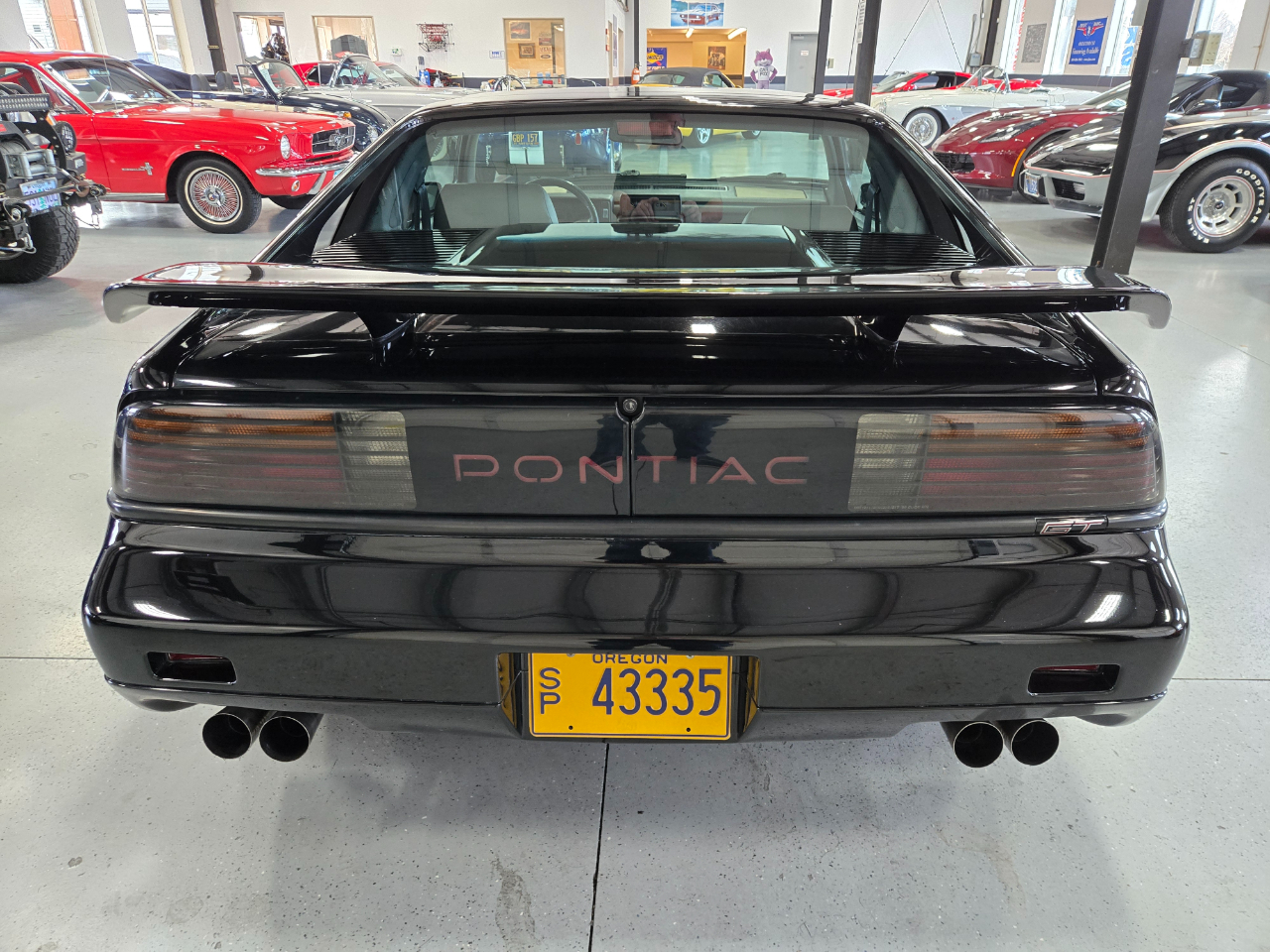 Pontiac Fiero 2dr Coupe GT 1988