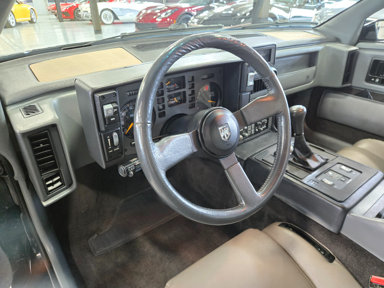 Pontiac Fiero 2dr Coupe GT 1988