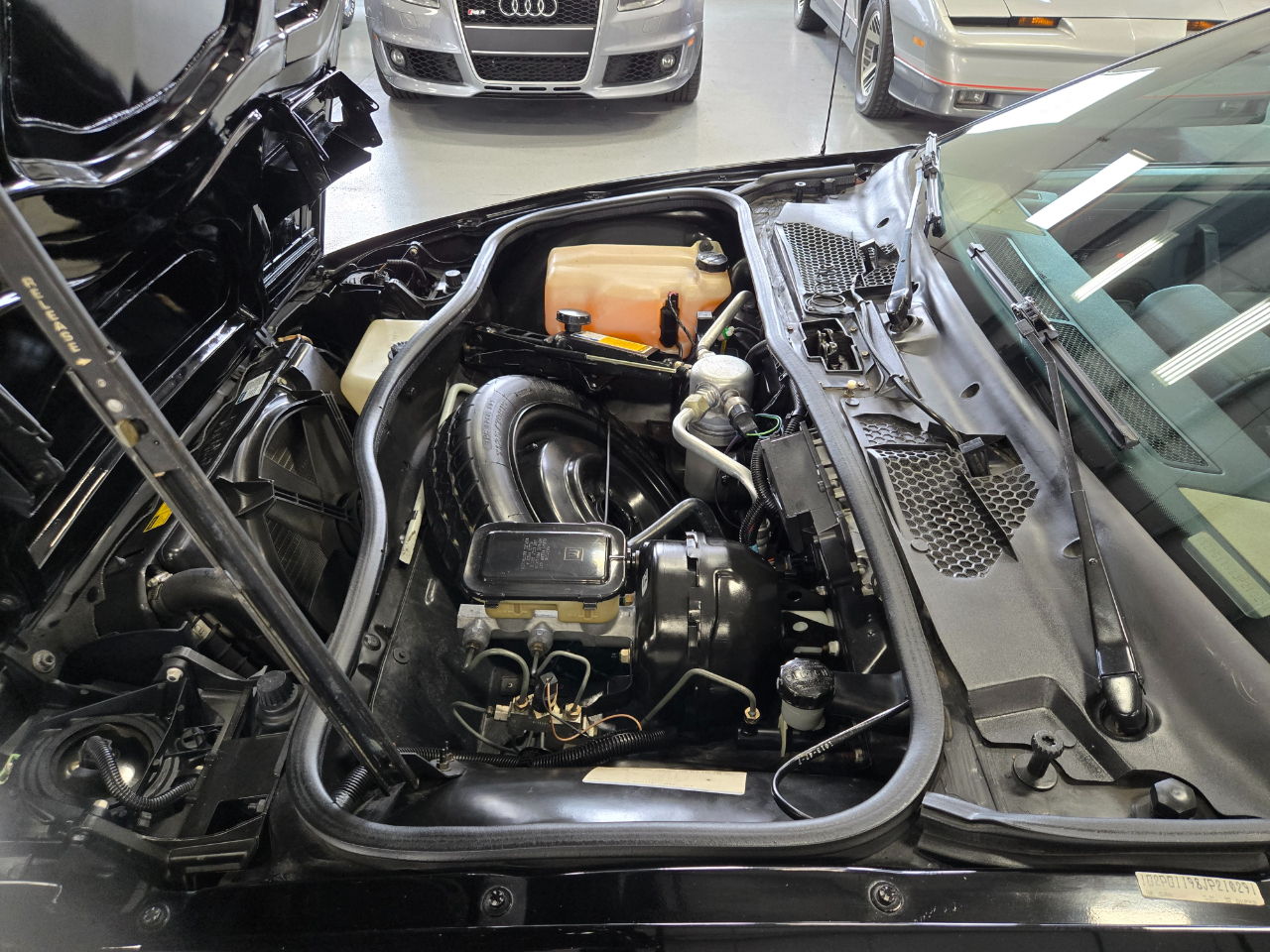 Pontiac Fiero 2dr Coupe GT 1988