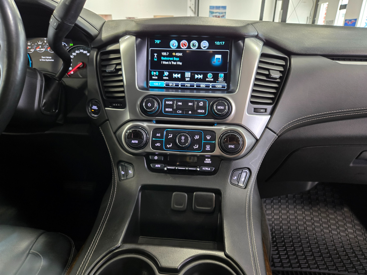 Chevrolet Tahoe 4WD 4dr LT 2017