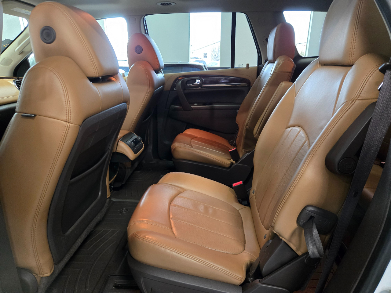 Buick Enclave AWD 4dr Leather 2017