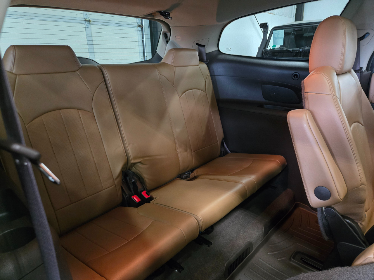 Buick Enclave AWD 4dr Leather 2017