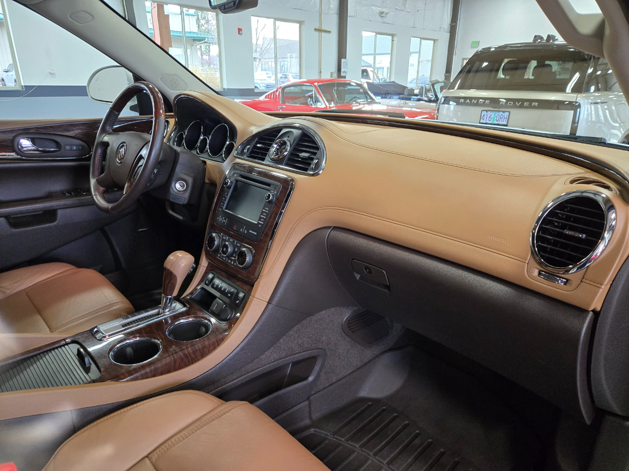 Buick Enclave AWD 4dr Leather 2017