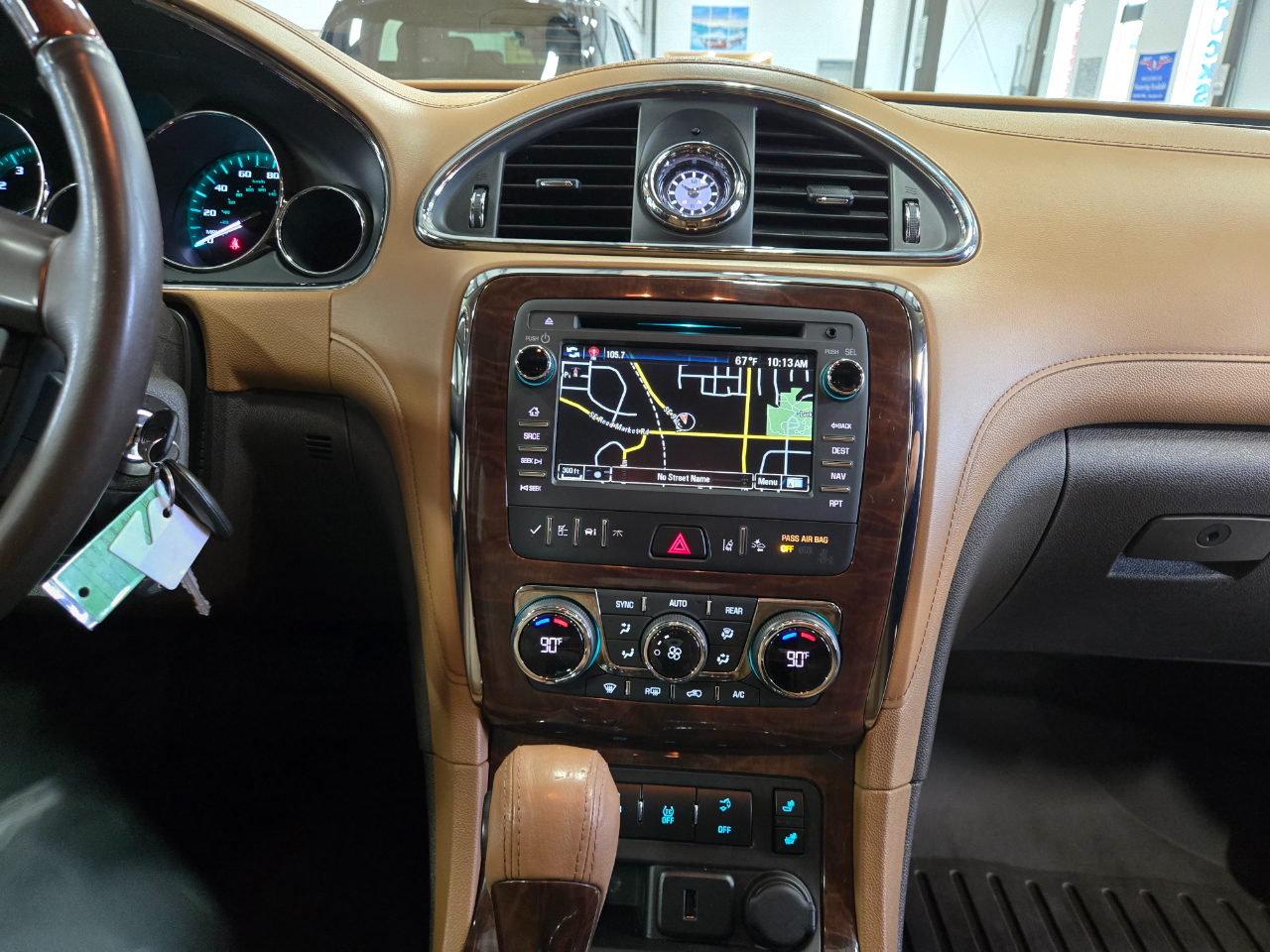 Buick Enclave AWD 4dr Leather 2017