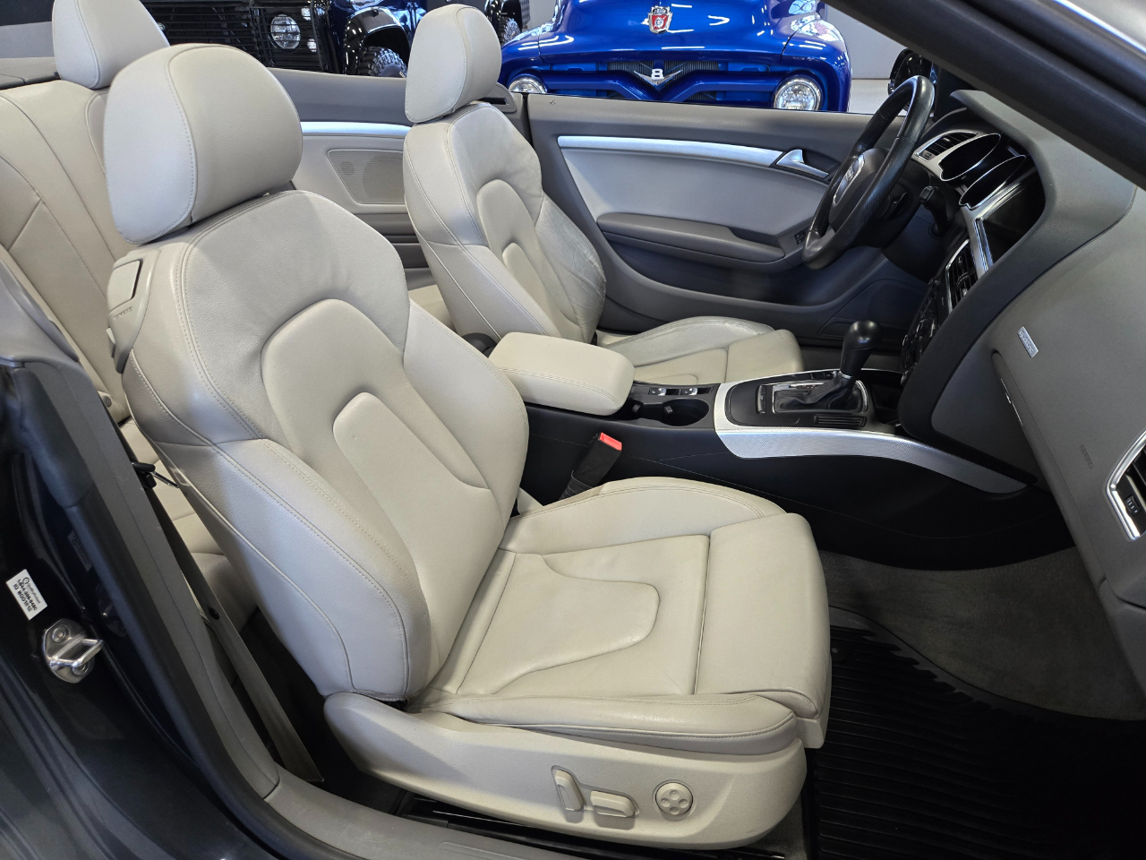 Audi A5 2dr Cabriolet Auto quattro 2.0T Premium Plus 2012