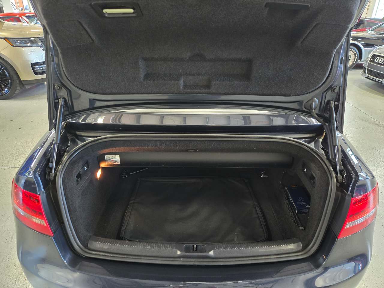 Audi A5 2dr Cabriolet Auto quattro 2.0T Premium Plus 2012