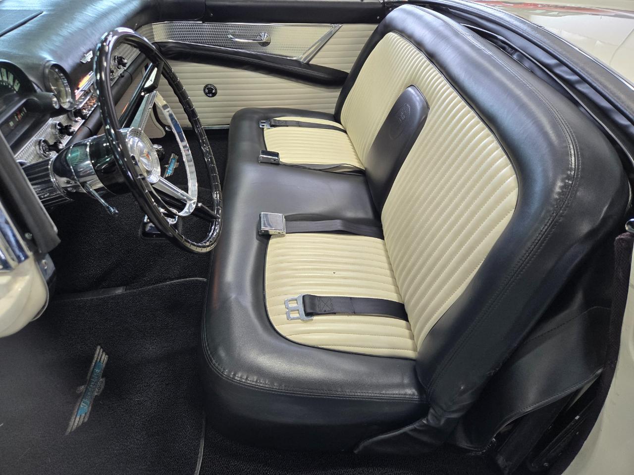 Ford Thunderbird  1956