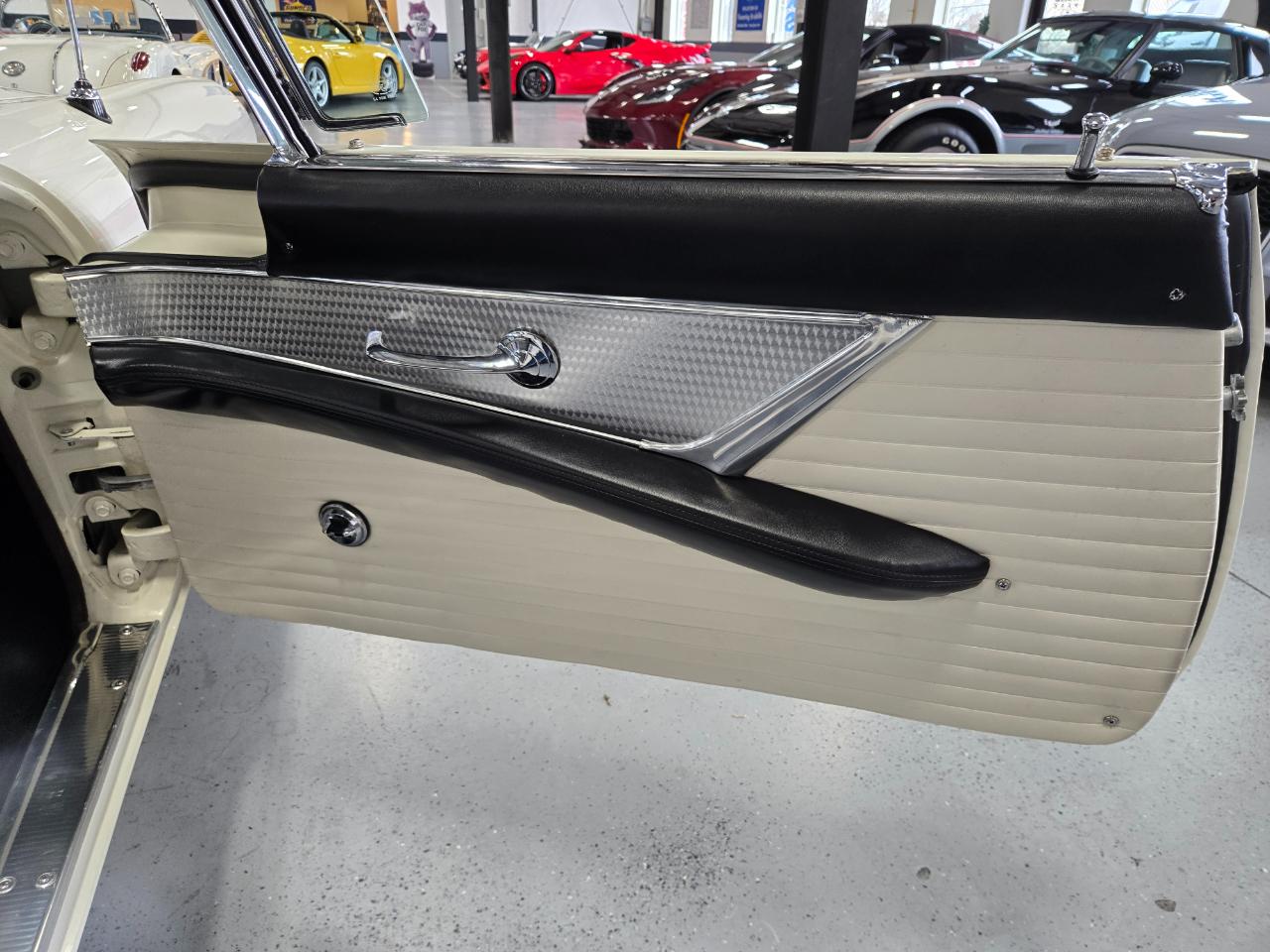 Ford Thunderbird  1956