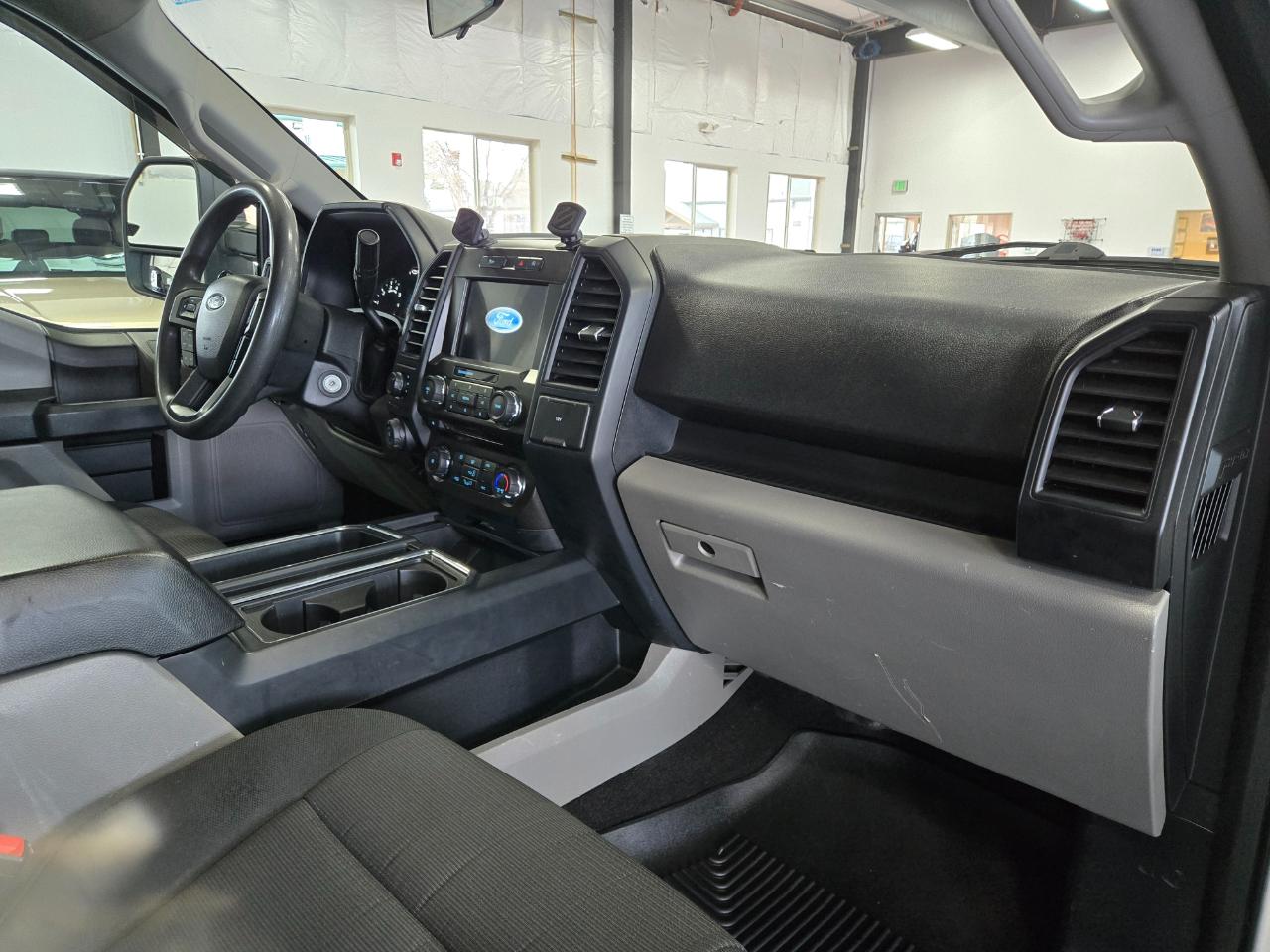 Ford F-150 XL 4WD SuperCrew 6.5' Box 2018