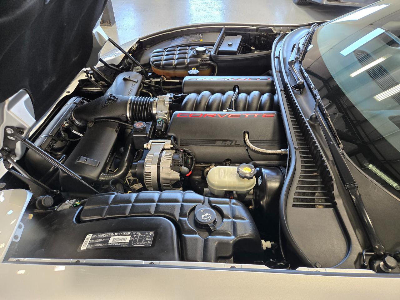 Chevrolet Corvette 2dr Convertible 2002