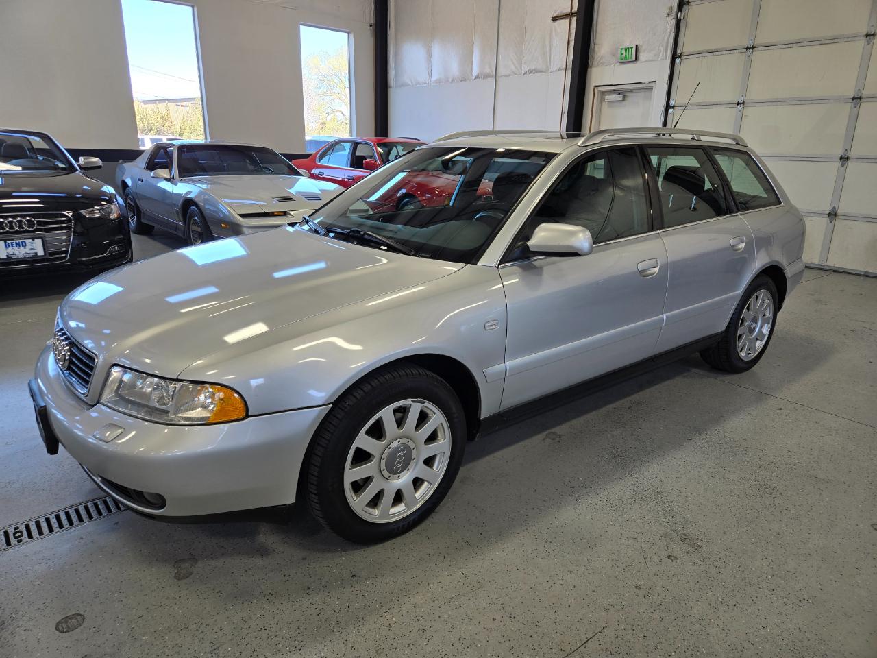 Audi A4 5dr Wgn 2.8L Avant Quattro AWD Auto 2000