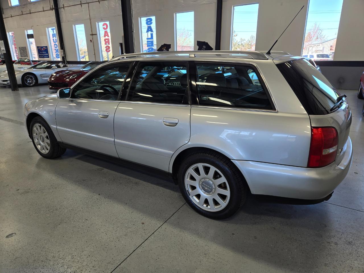 Audi A4 5dr Wgn 2.8L Avant Quattro AWD Auto 2000