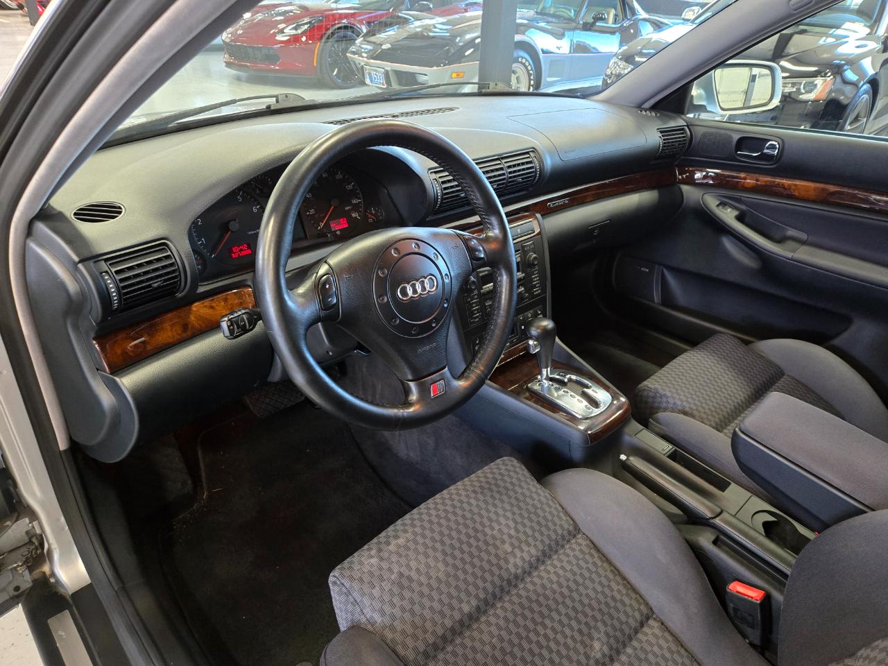 Audi A4 5dr Wgn 2.8L Avant Quattro AWD Auto 2000