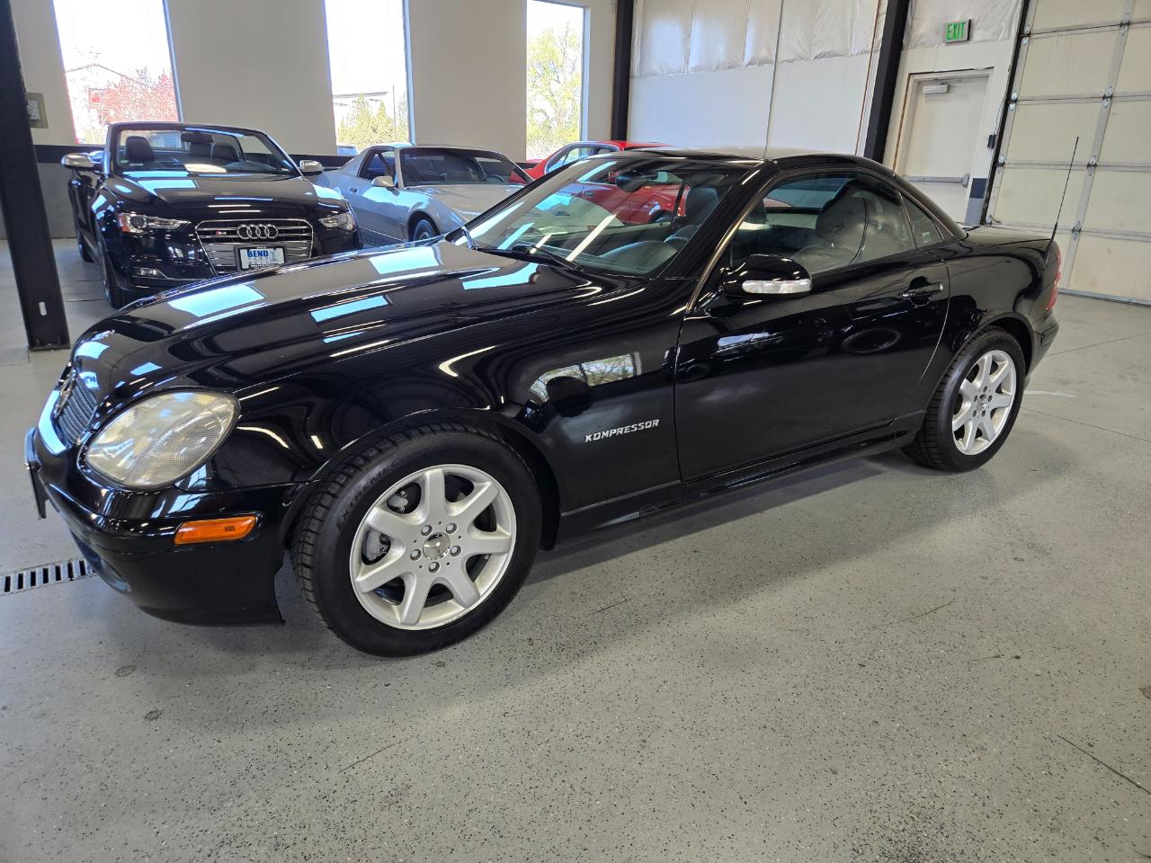 Mercedes-Benz SLK-Class 2dr Kompressor Roadster 2.3L 2001