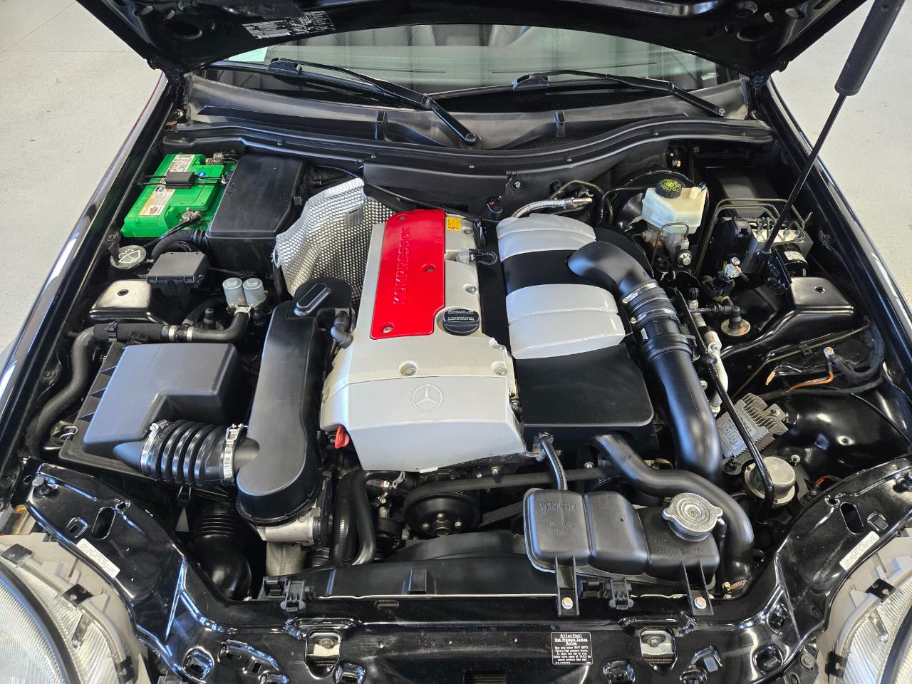 Mercedes-Benz SLK-Class 2dr Kompressor Roadster 2.3L 2001