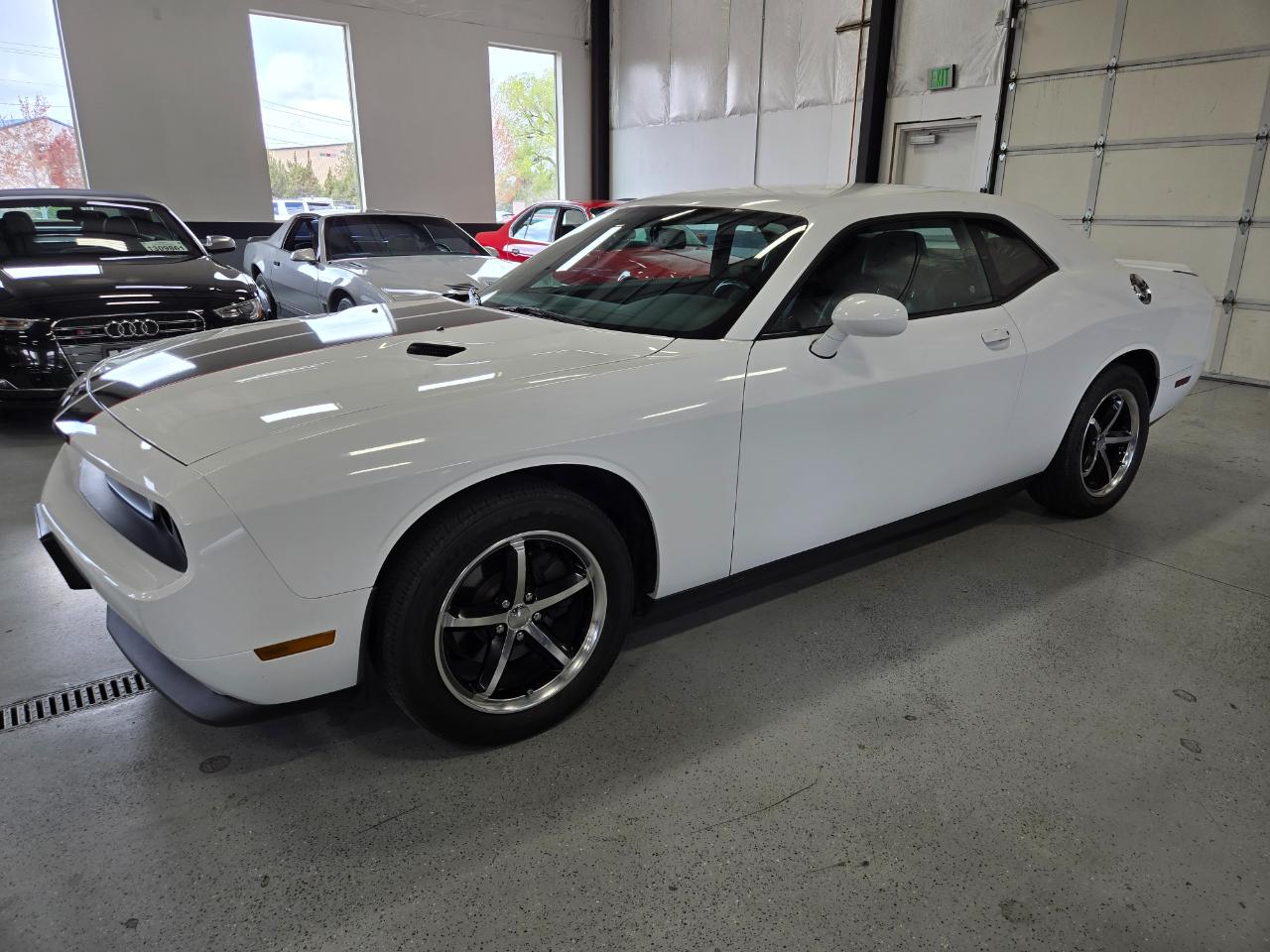 Dodge Challenger  2011