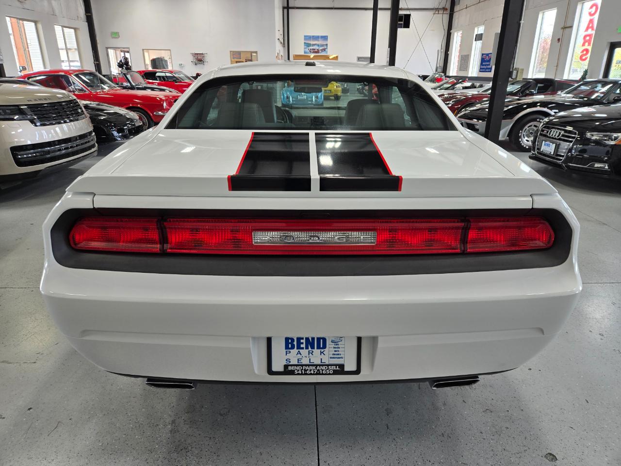 Dodge Challenger  2011