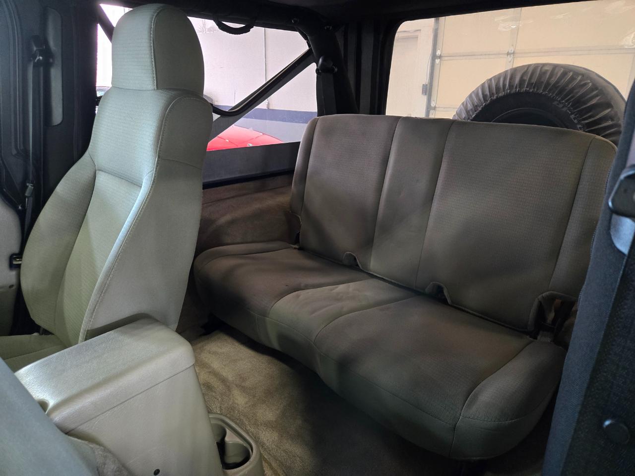 Jeep Wrangler 2dr Unlimited LWB 2006