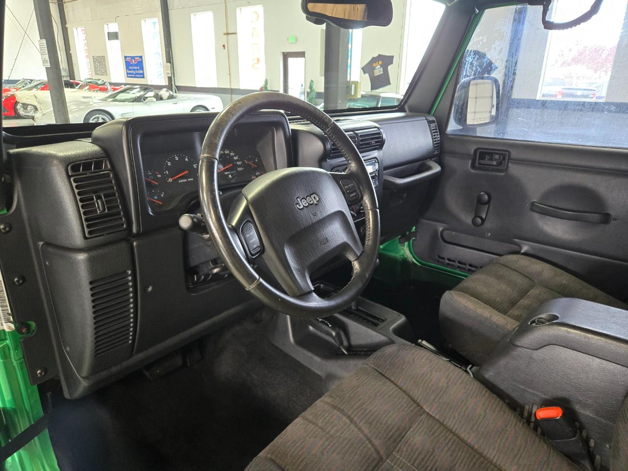 Jeep Wrangler 2dr Unlimited LWB 2004