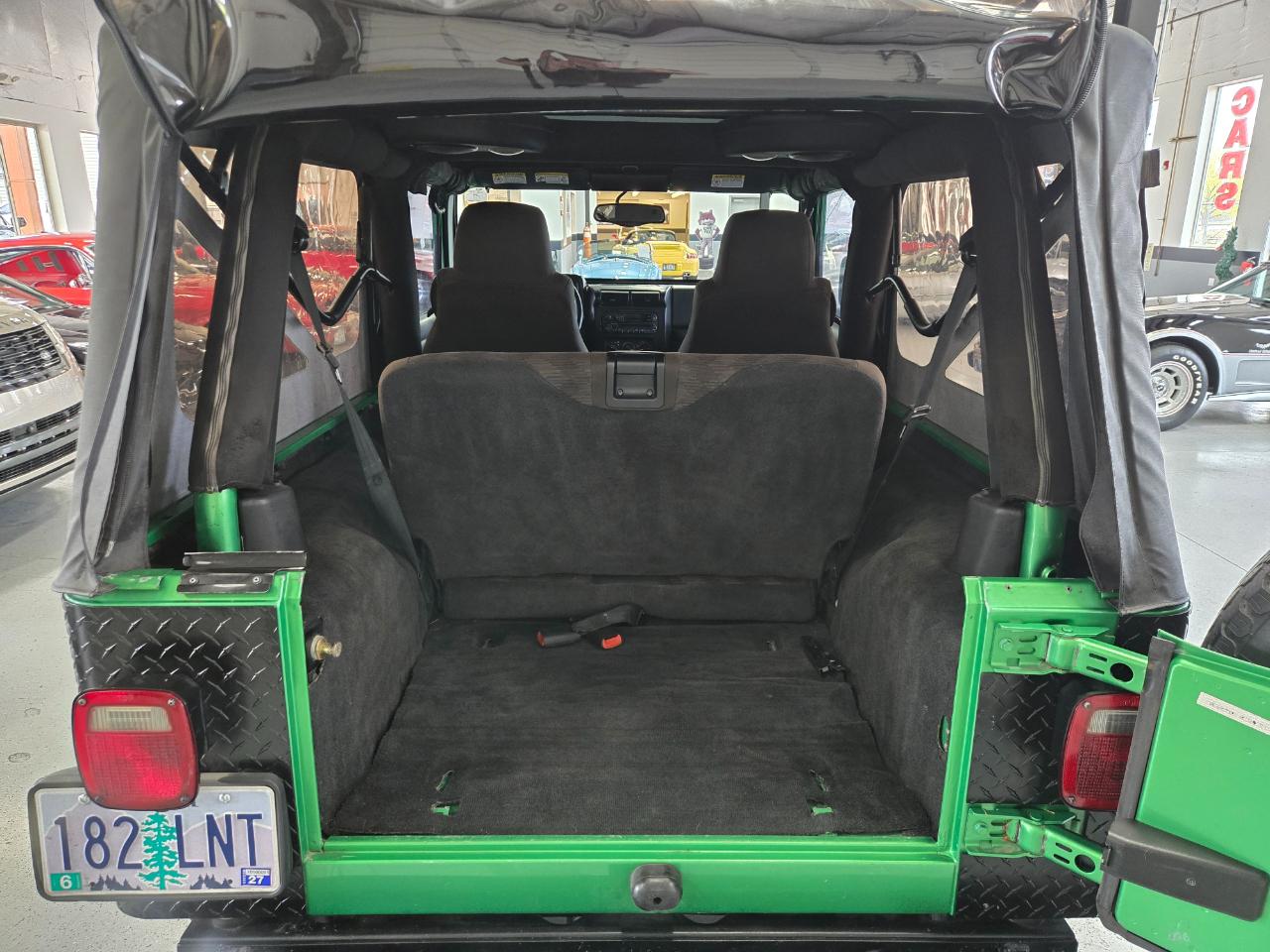 Jeep Wrangler 2dr Unlimited LWB 2004