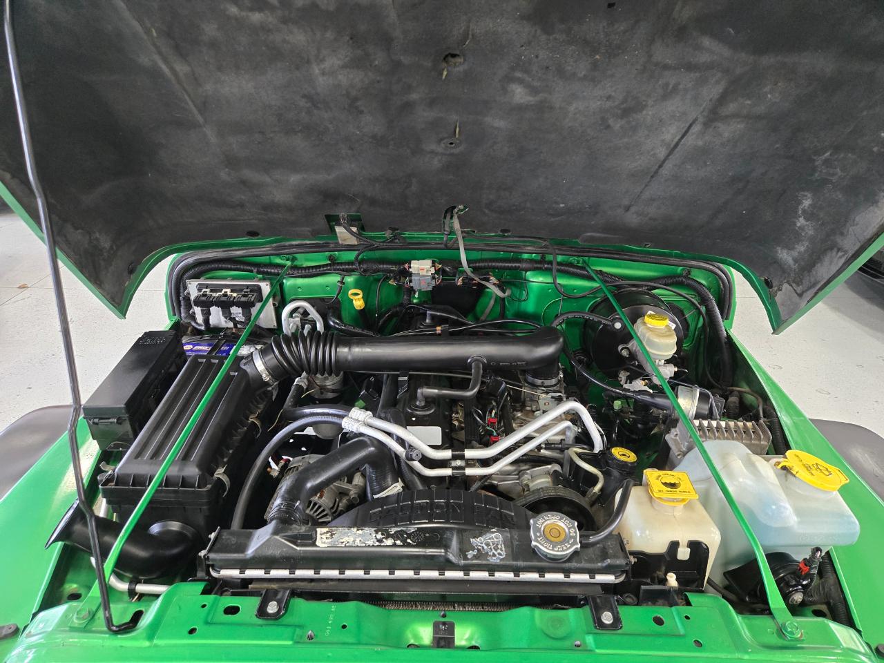 Jeep Wrangler 2dr Unlimited LWB 2004