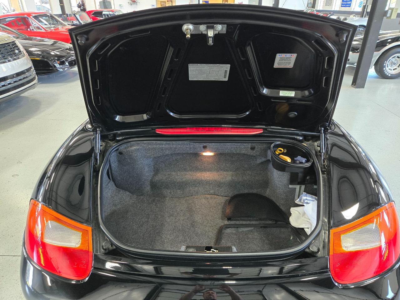 Porsche Boxster 2dr Roadster Manual 1997