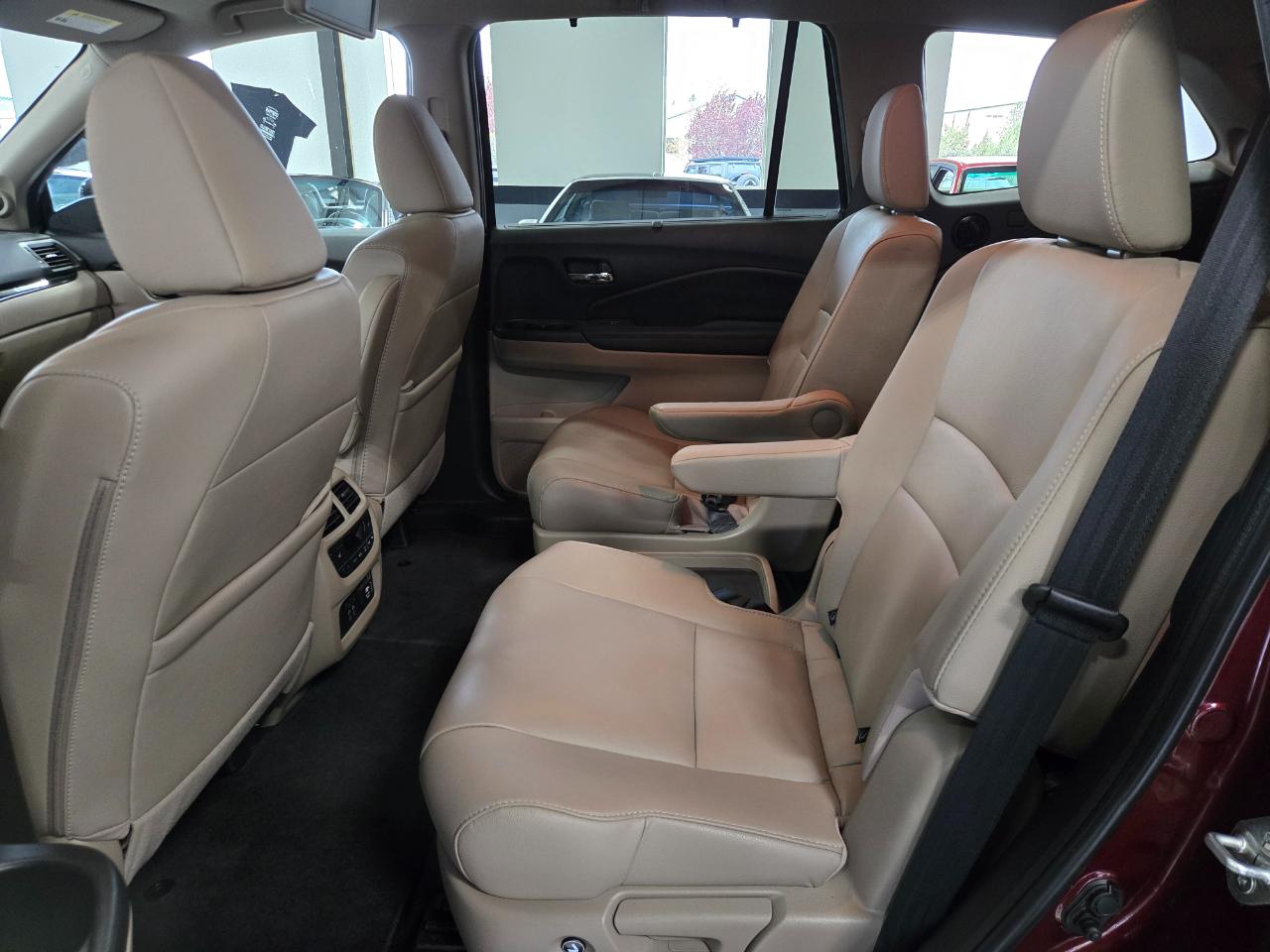 Honda Pilot Touring 7-Passenger AWD 2022