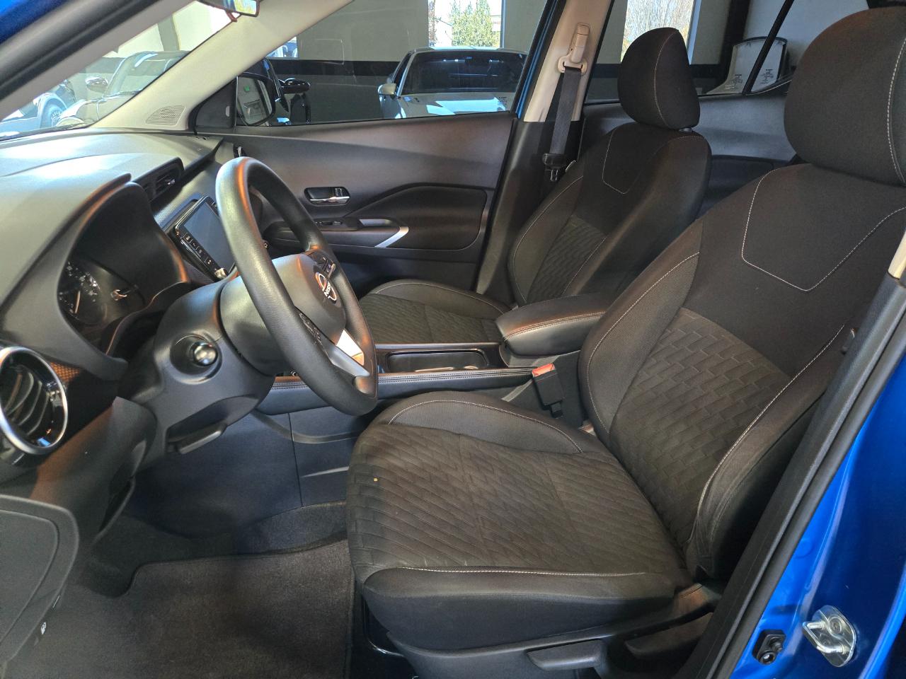 Nissan Kicks SV FWD 2022