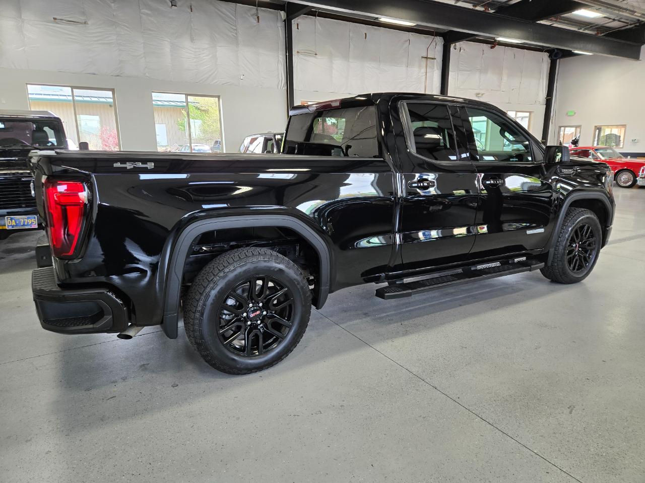 GMC Sierra 1500 4WD Double Cab 147" Elevation 2022