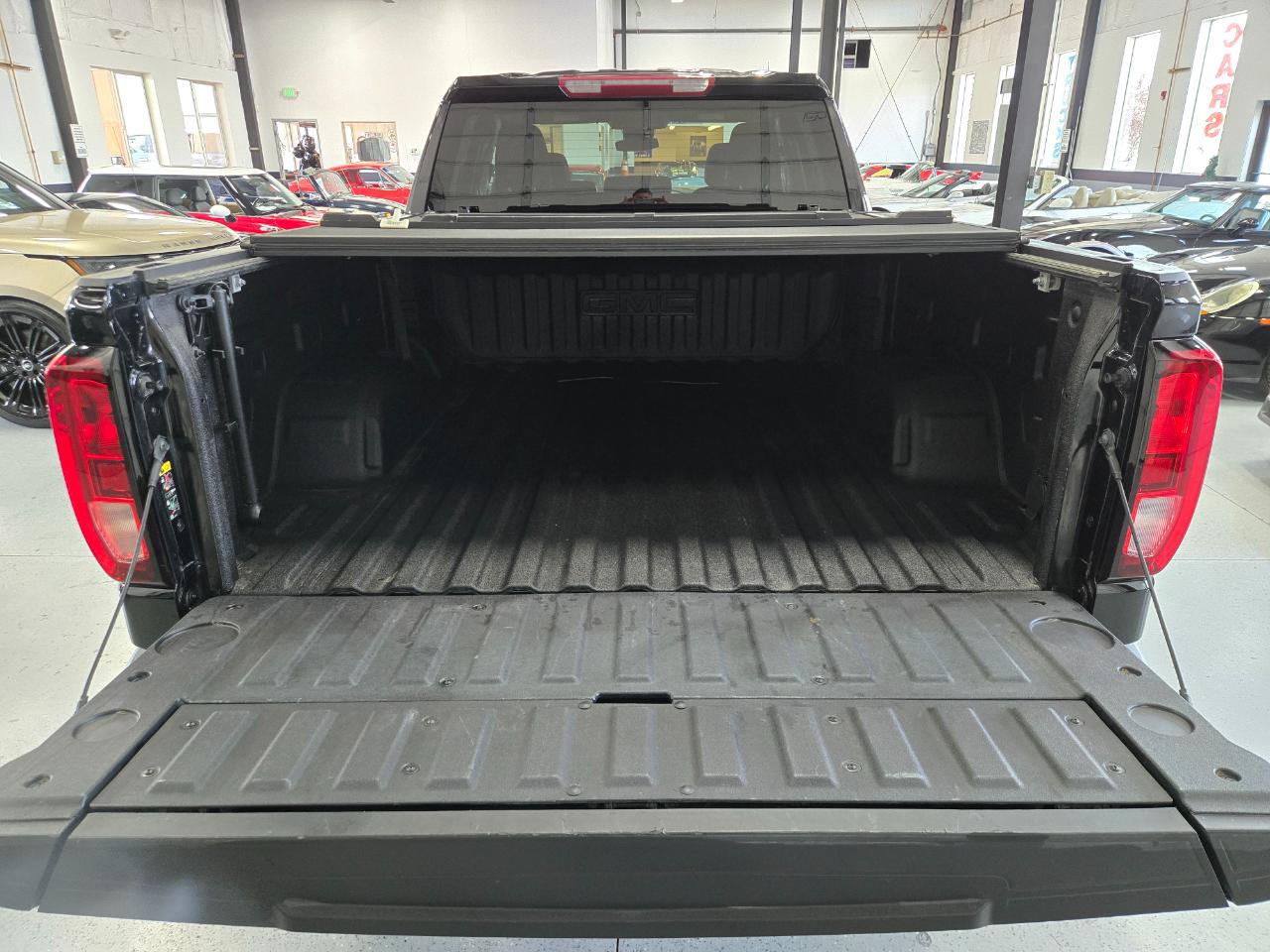 GMC Sierra 1500 4WD Double Cab 147" Elevation 2022