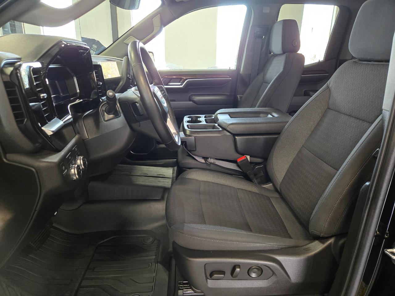 GMC Sierra 1500 4WD Double Cab 147" Elevation 2022