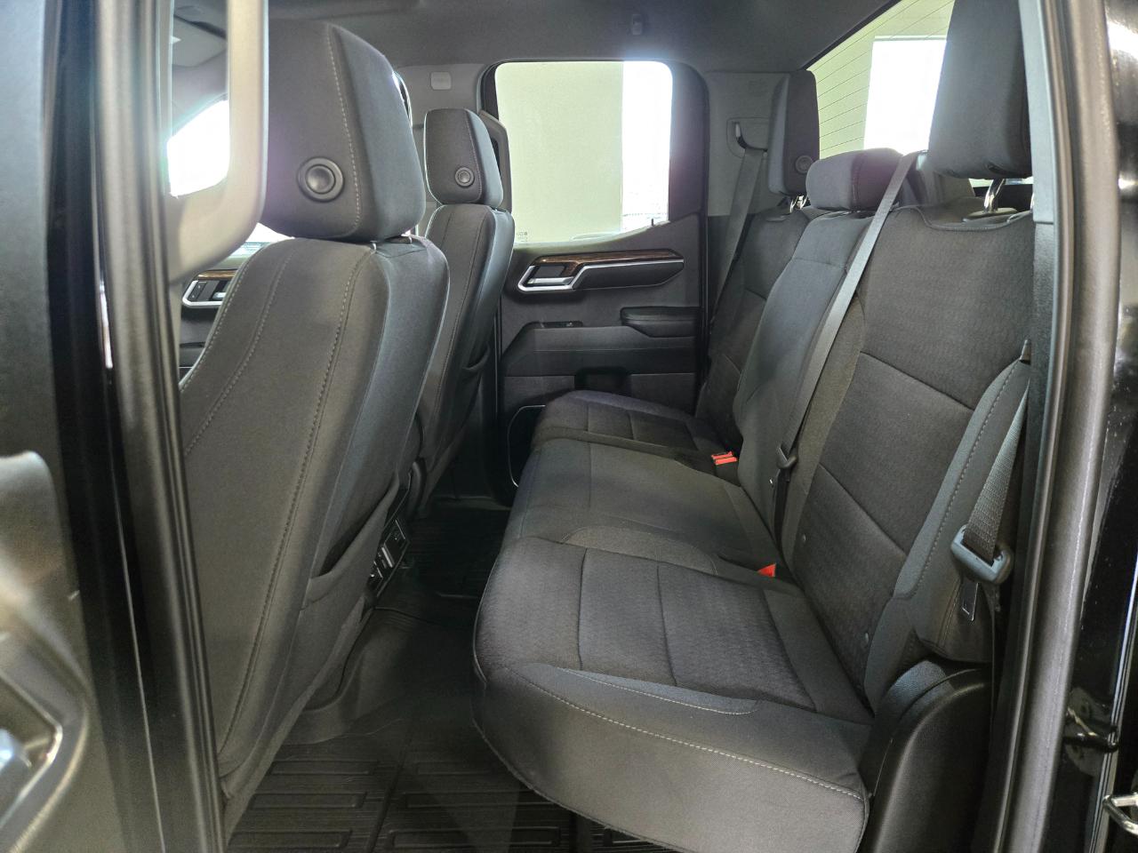 GMC Sierra 1500 4WD Double Cab 147" Elevation 2022