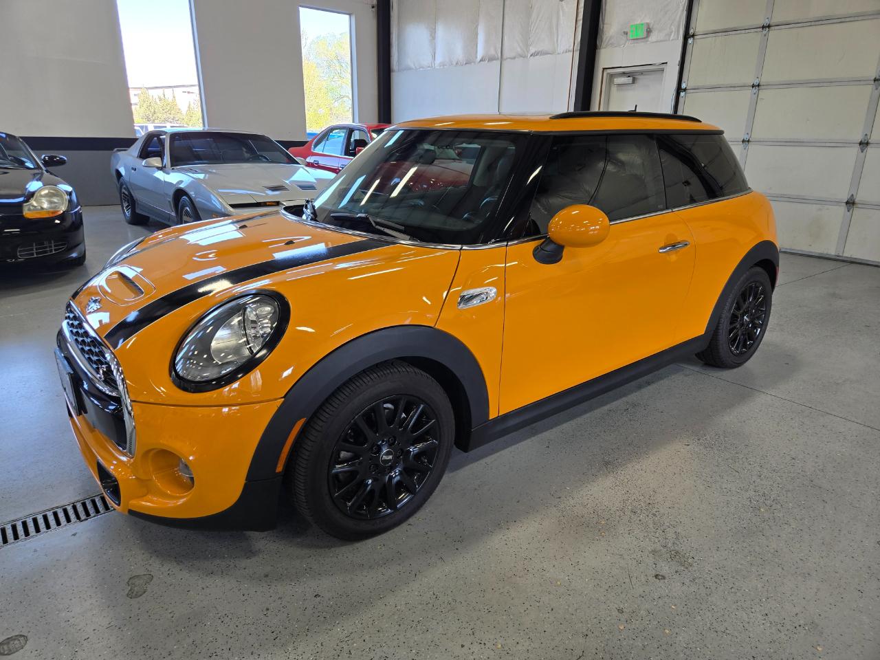 MINI Hardtop 2 Door Cooper S FWD 2017
